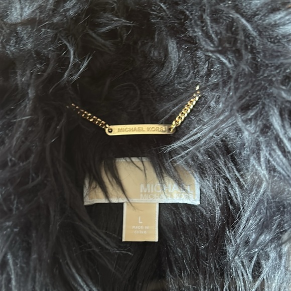 Micheal Kors Vest - Picture 4 of 5